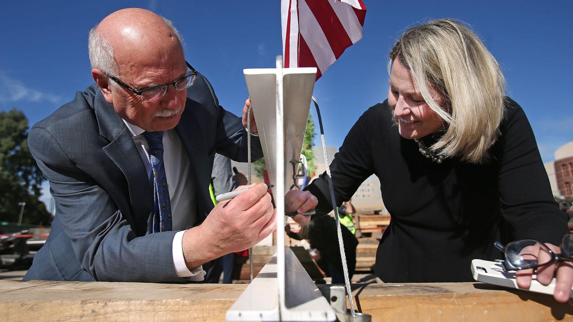 UA celebrates 'topping off' ceremony for new health sciences bulding